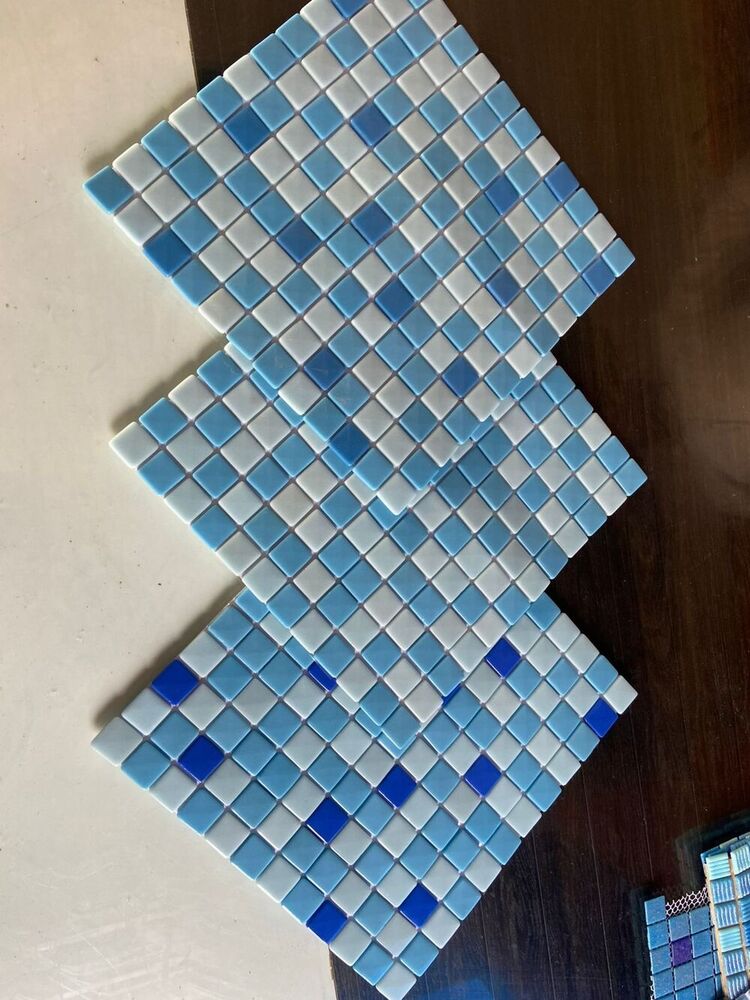 Glass Mosaic Tiles - Pattern: Square Edge