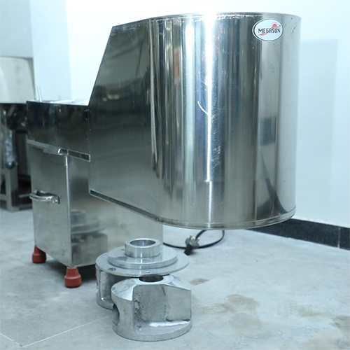 Banana Wafer Machine - Capacity: 200 Kg/hr Kg/hr