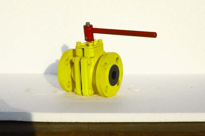Fep / Pfa Lined Ball Valve - Application: Industrial