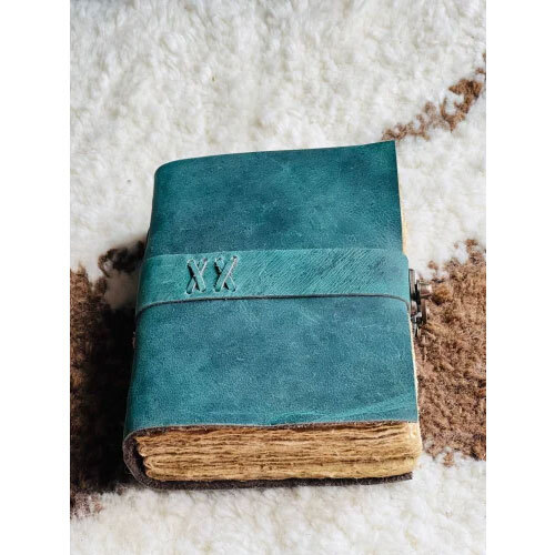 This Idrish Handicrafts Leather Bound Journal Strap Lock