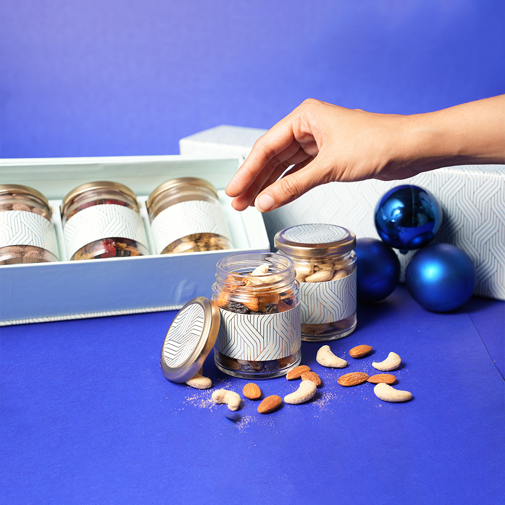 Dry Fruit Gift Set For Corporate - Color: White