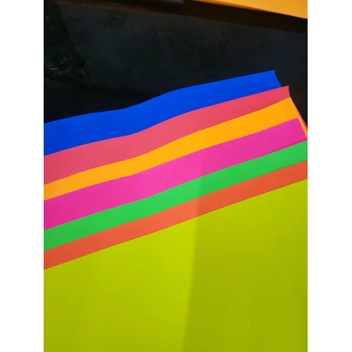 Florocent card 22x28