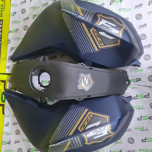 Yamaha FZS Tank Cover