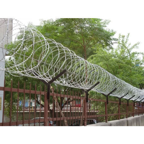 Galvanized Iron Concertina Coil Fencing