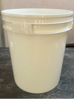 plastic oil bucket