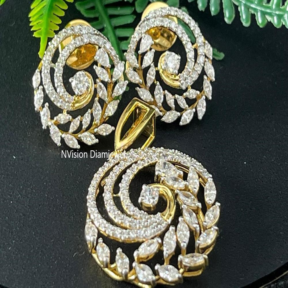 Eternal Sparkling Swirl Leaf  Natural Pear and Marquise Diamond Pendant Set