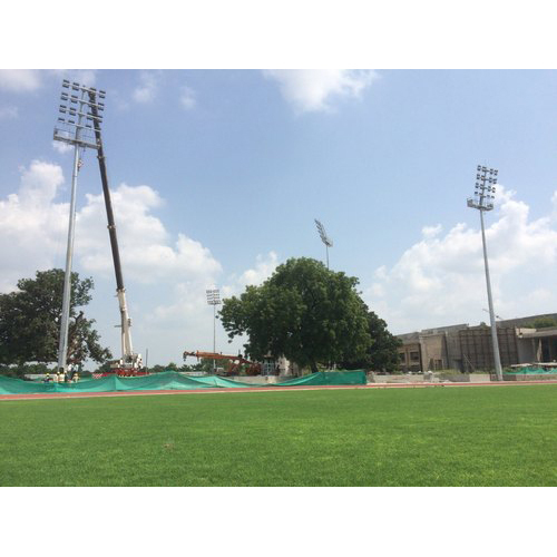 Stadium Mast Lighting Pole - Color: As Per Requirement