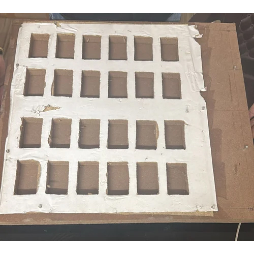 Wooden Masala Packing Die