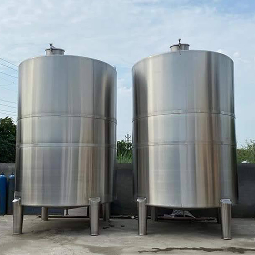 Stainless Steel Storage Tanks