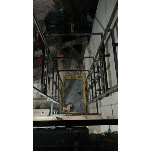 Dual Mast Goods Lift
