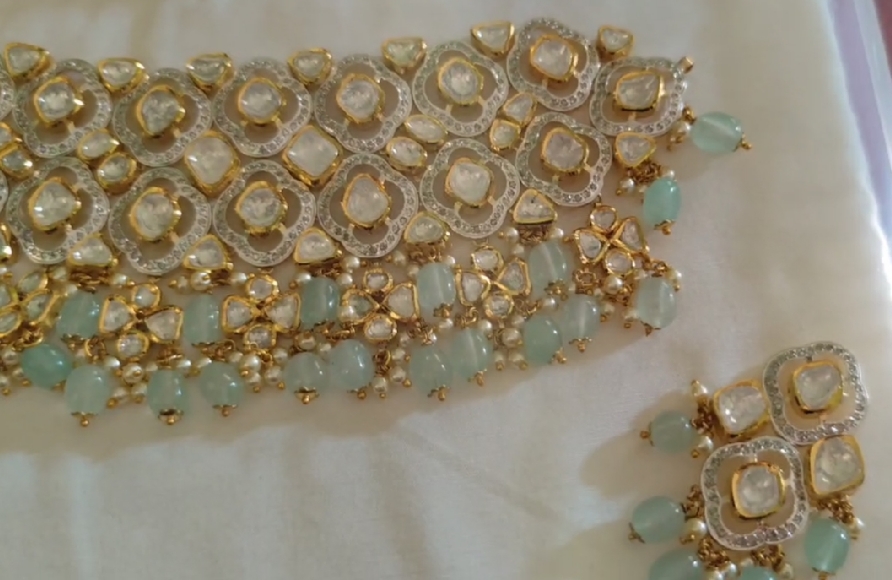 14Kt Gold Uncut Diamonds Polki Choker Set
