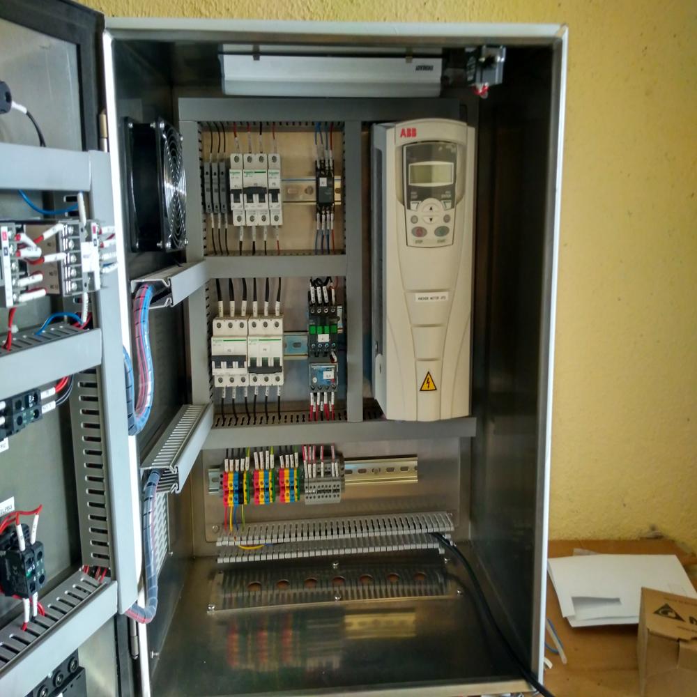 THREE PHASE DELTA VFD PANEL