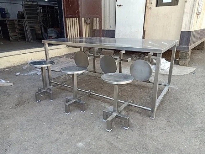 Designer Stainless Steel Canteen Table