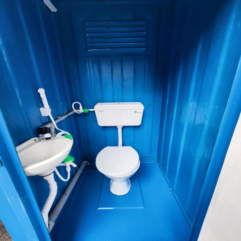 FRP PORTABLE WESTERN TOILET