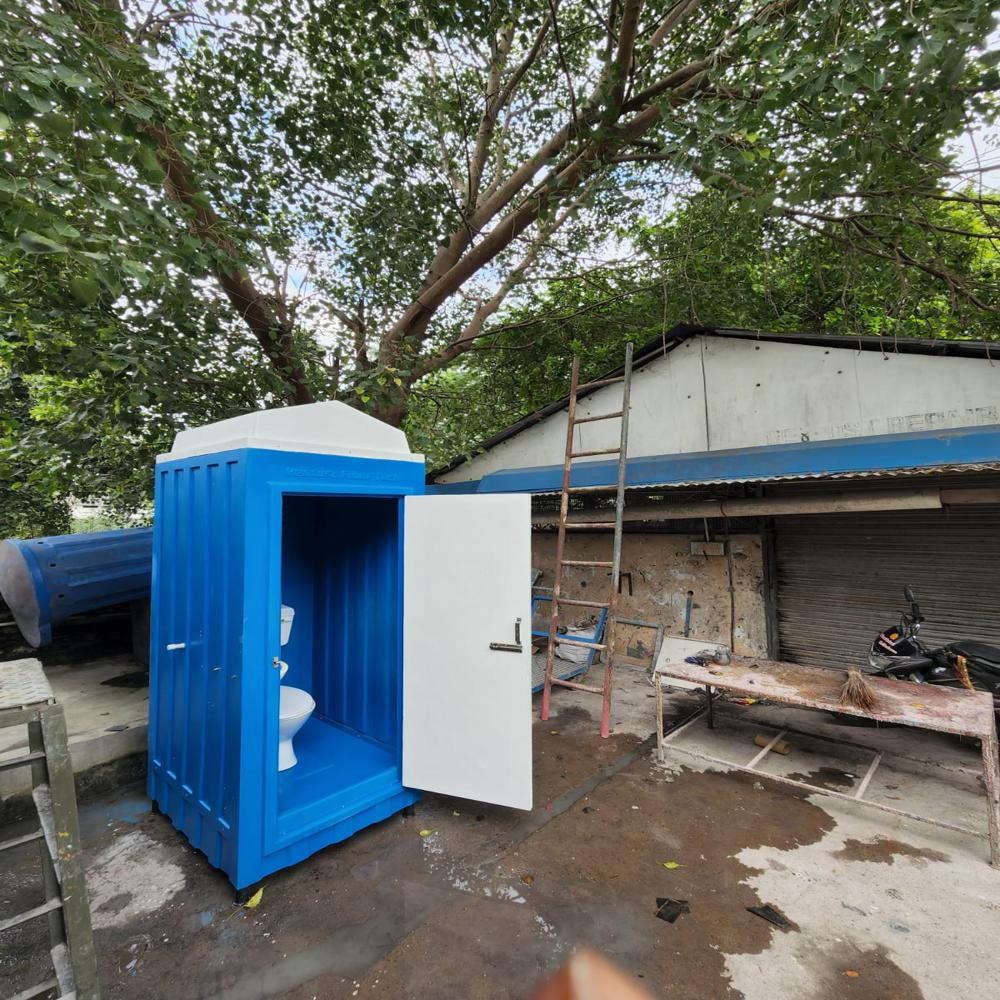 FRP PORTABLE WESTERN TOILET