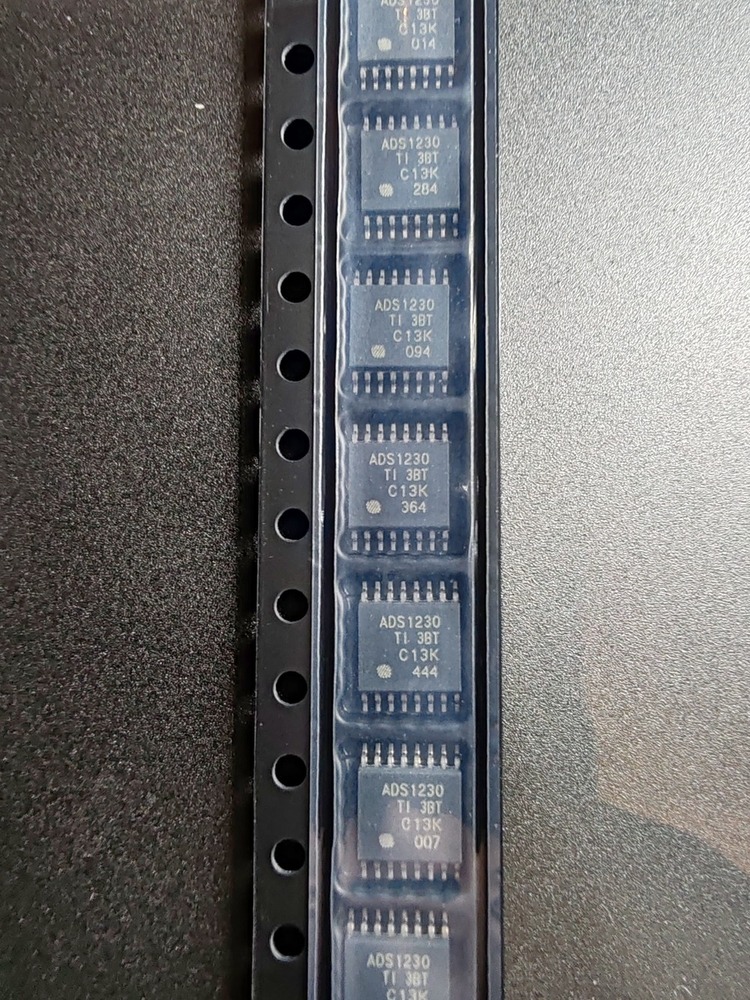 Texas Instruments ADS1230IPWR Analog-to-Digital Converter