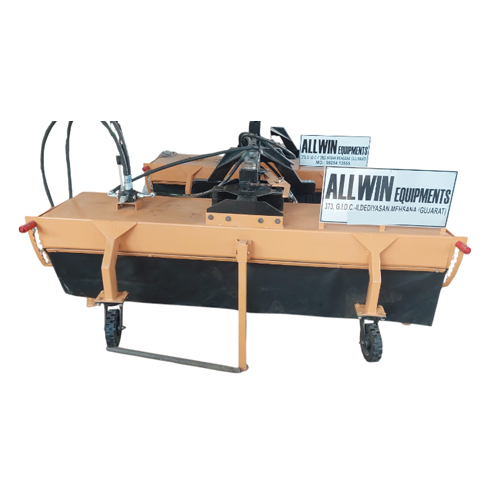 Hydraulic Road Broomer With Side Brush - Automatic Grade: Semi-Automatic