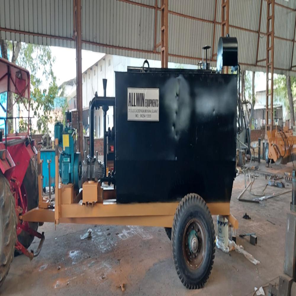 Tractor Mounted Bitumen Emulton Sprayer For Road Work - Air Pressure: 4 Bar