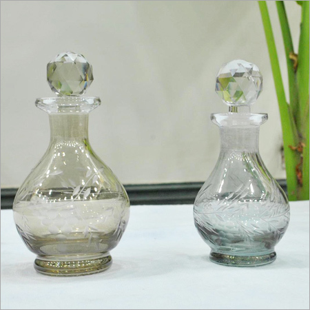 सुंदर इत्र की बोतलें