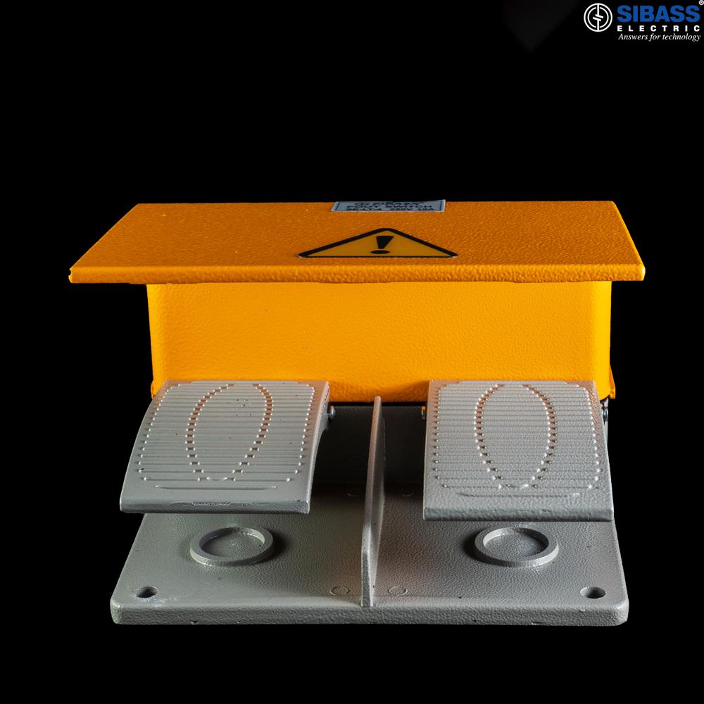 FOOT SWITCH DOUBLE WITH COVER YDTI-15 SE-LT4