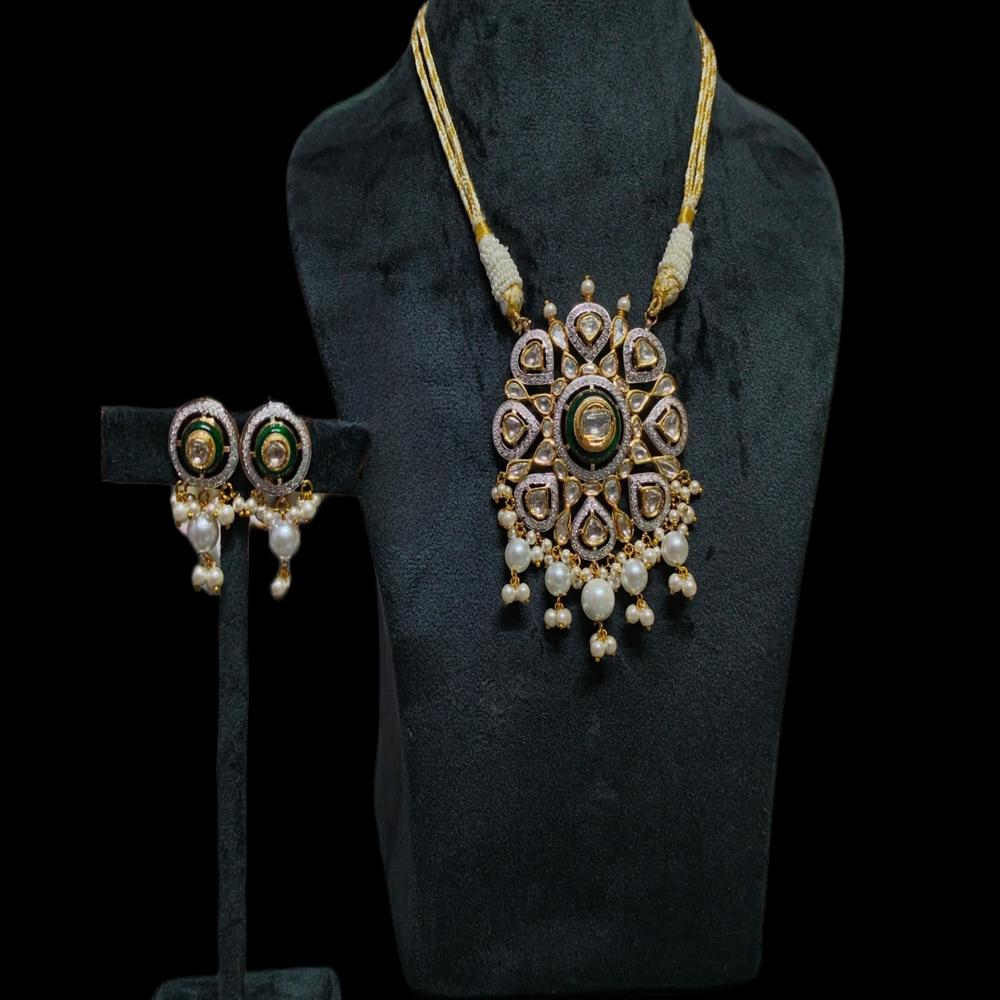18kt hallmarked Gold Uncut Diamond Polki Long Pendant Necklace Set