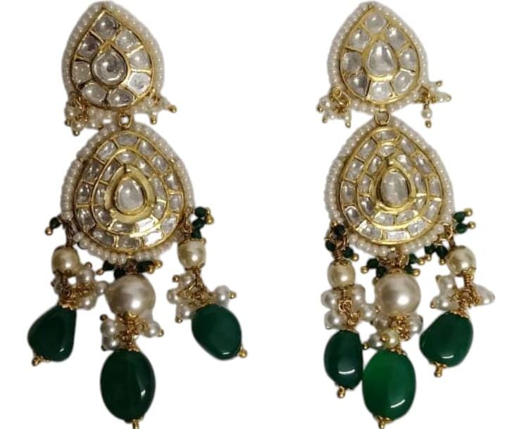 18kt Uncut Polki Earring - Gender: Women