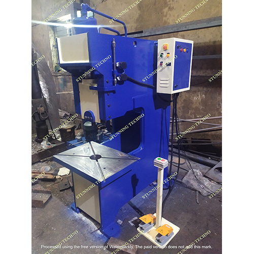 Hydraulic Press - Industrial Use | Blue Paint Coated, 220-440 Volt, Weight Varies By Size, New Condition