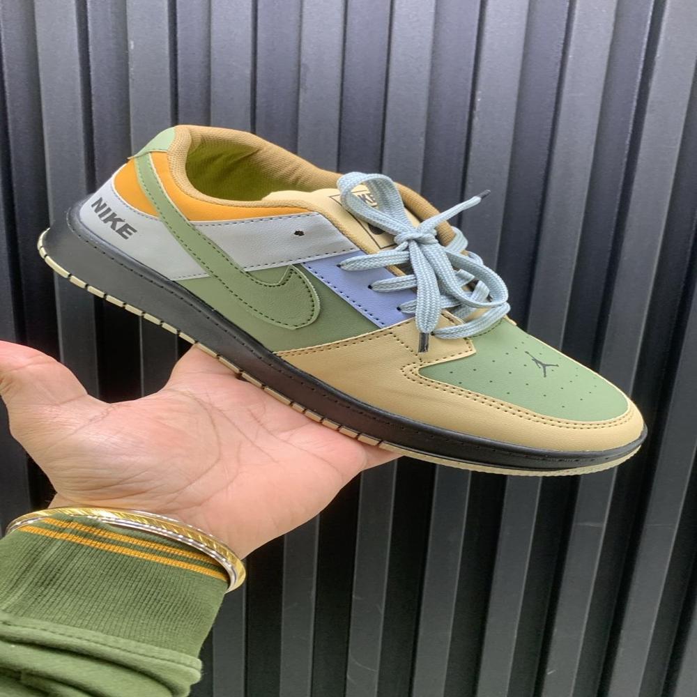 Sneaker Shoes - Mesh And Synthetic Upper, Standard Size, Green Color | Cushioned Insole, Padded Shaft, Water Resistant, Airmix Outsole For Traction