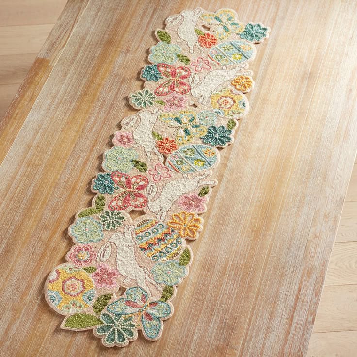 Beaded Table Runner - Color: Multicolor