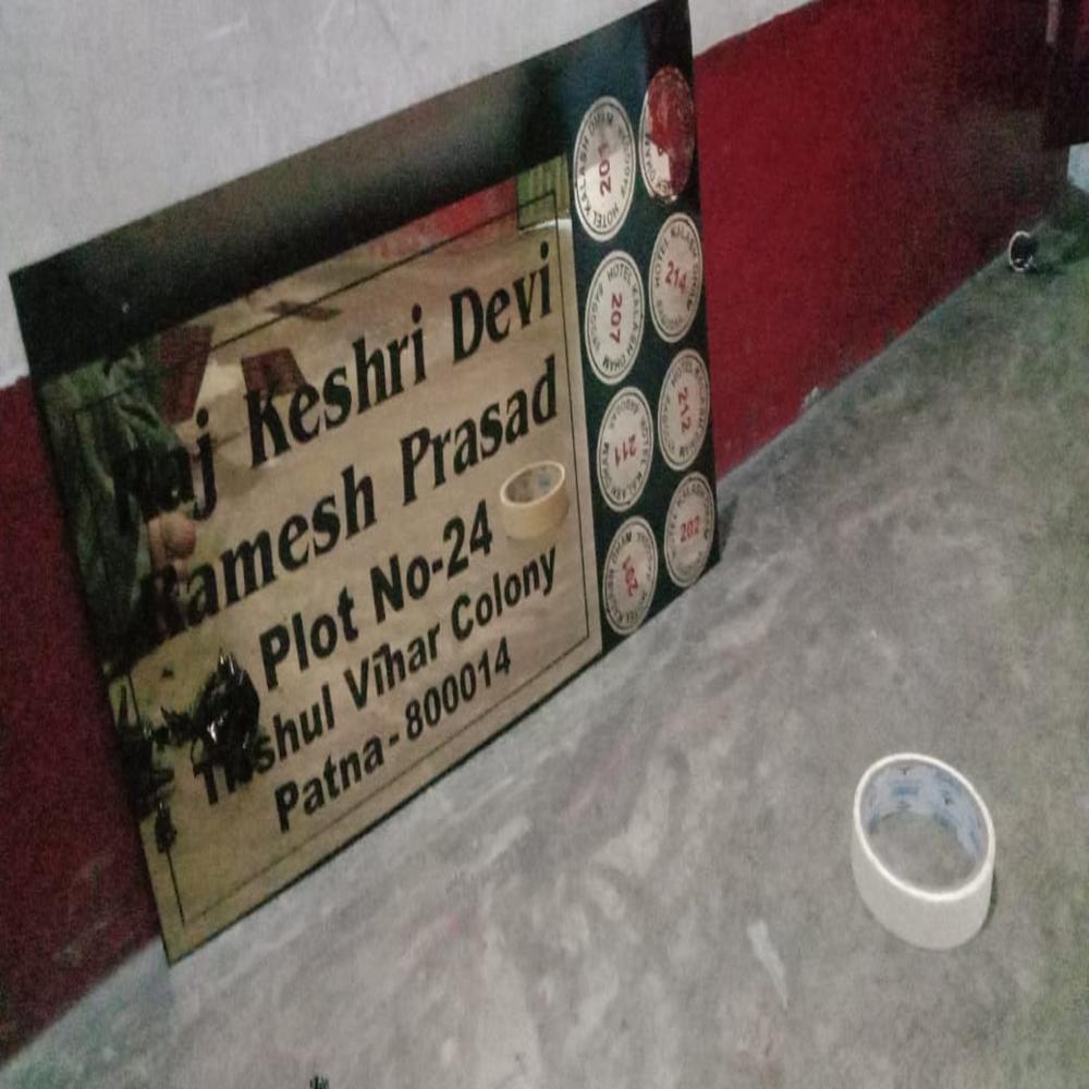 Stainless Steel Company Name Letter - Solid Form, Standard Size | Gloss Finish, Corrosion Resistant, Polished Silver Surface