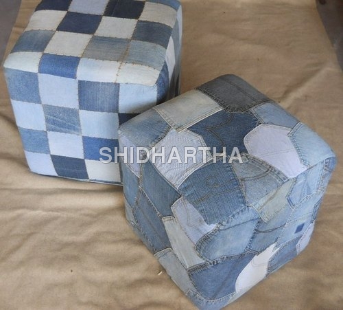 कॉटन पफ स्टूल्स