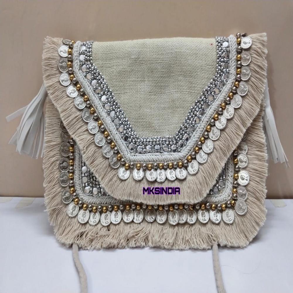 BJR127 (Banjara bag)