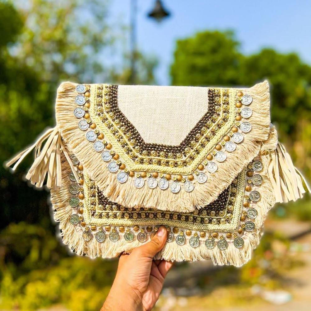 BJR126 (Banjara bag)