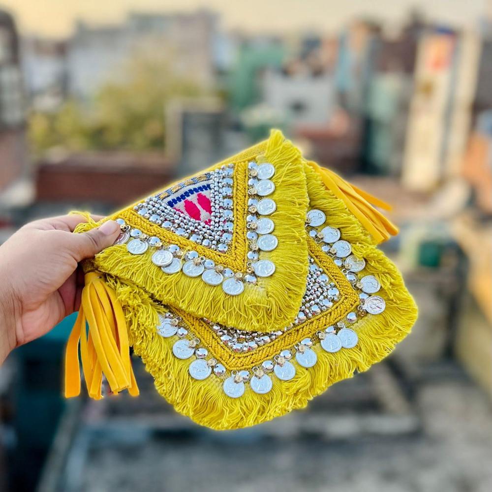 BJR126 (Banjara bag)