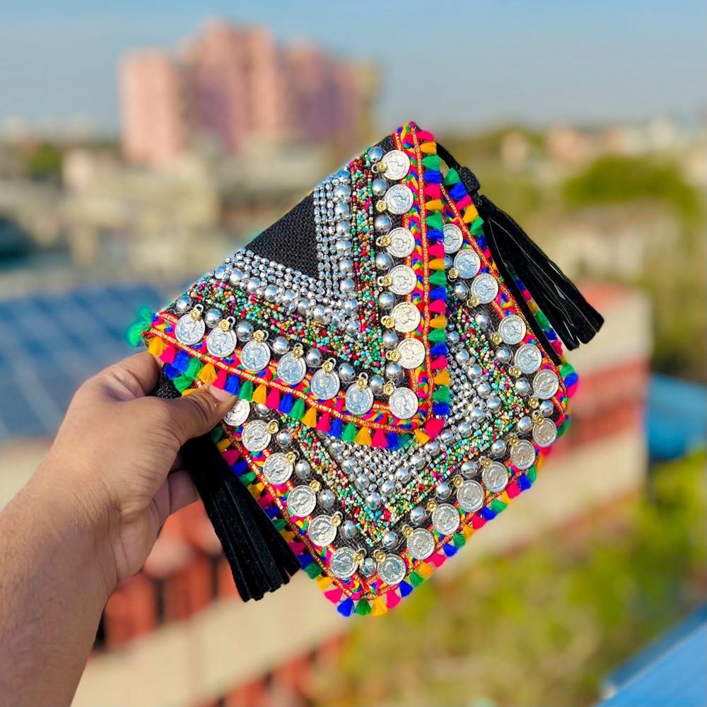 BJR126 (Banjara bag)