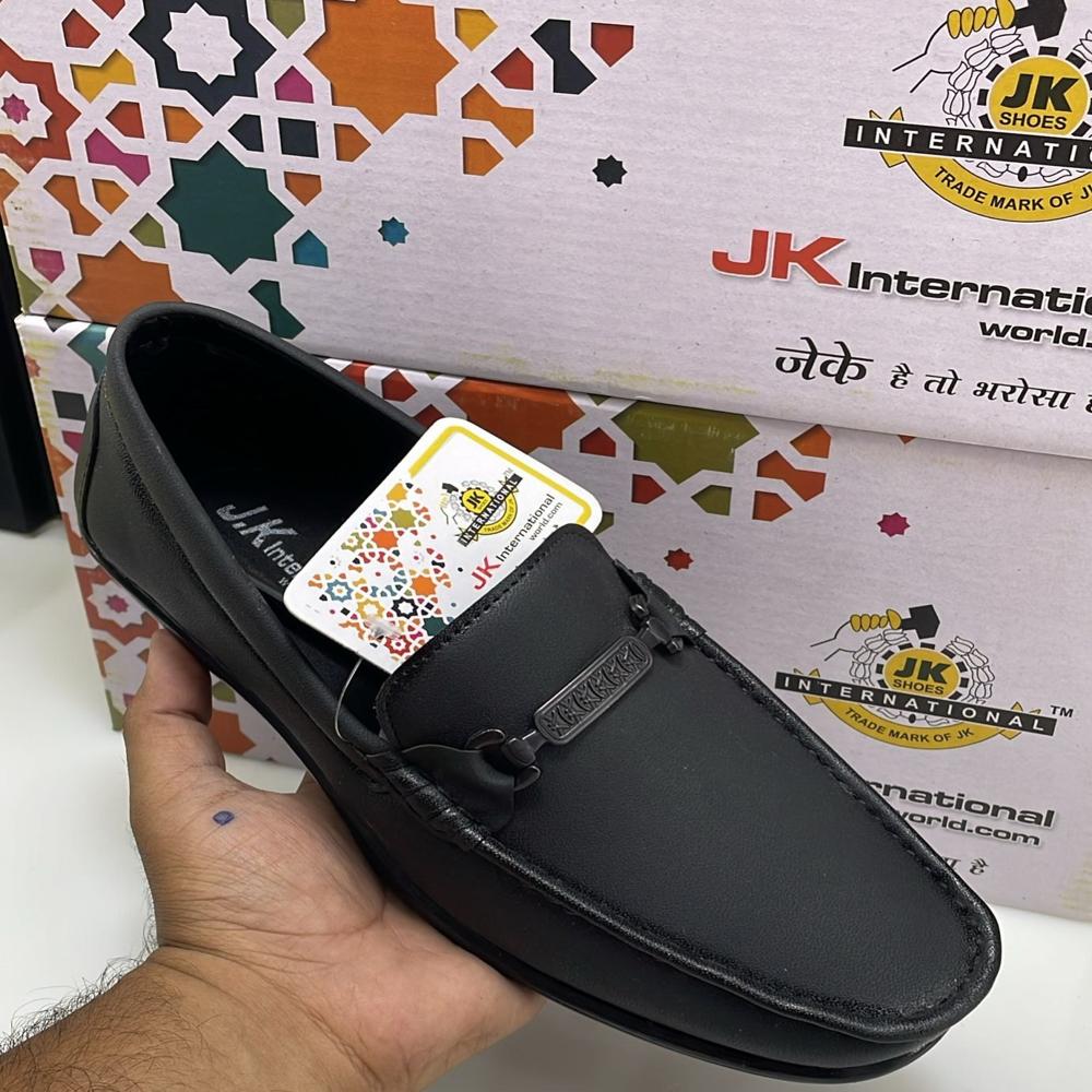 LOAFER SHOES 