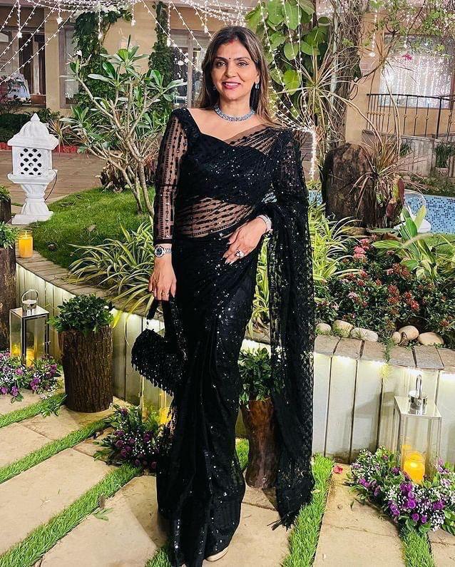 Ladies Black Saree