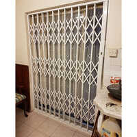Metal Channel Gates - Color: White