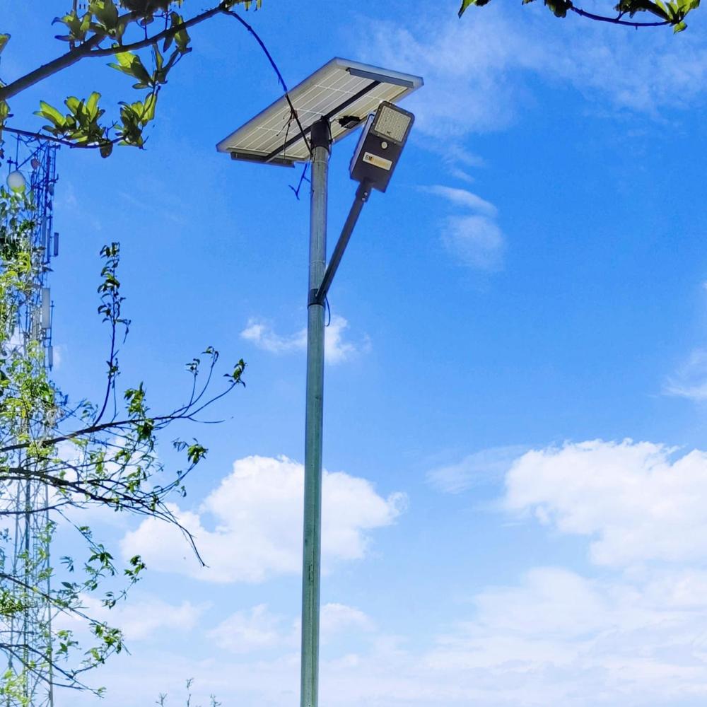 Semi Integrated Solar Street Light - Application: Industrial