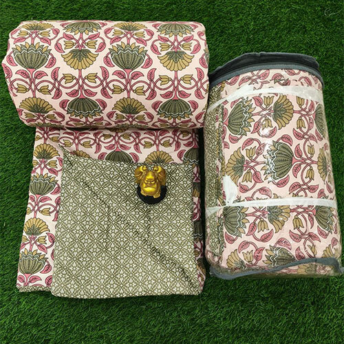 Cotton Comforter - 100% Cotton Material, Full Size , Printed Pattern With Non-woven Technics For Enhanced Durability And Year-round Comfort