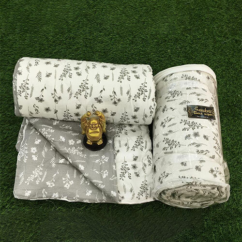 Cotton Comforter - 100% Cotton Material, Full Size , Printed Pattern With Non-woven Technics For Enhanced Durability And Year-round Comfort