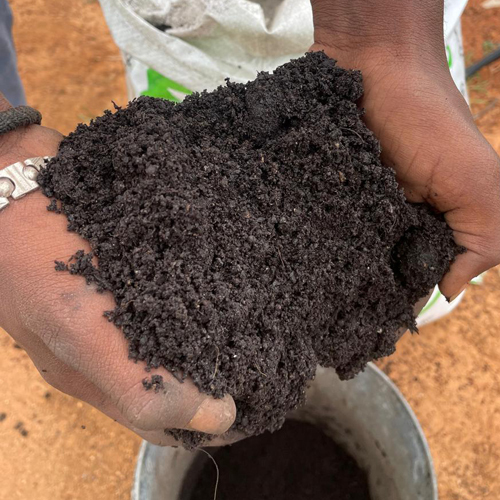Carbonlites Bio Enriched Organic Manure - Application: Agriculture