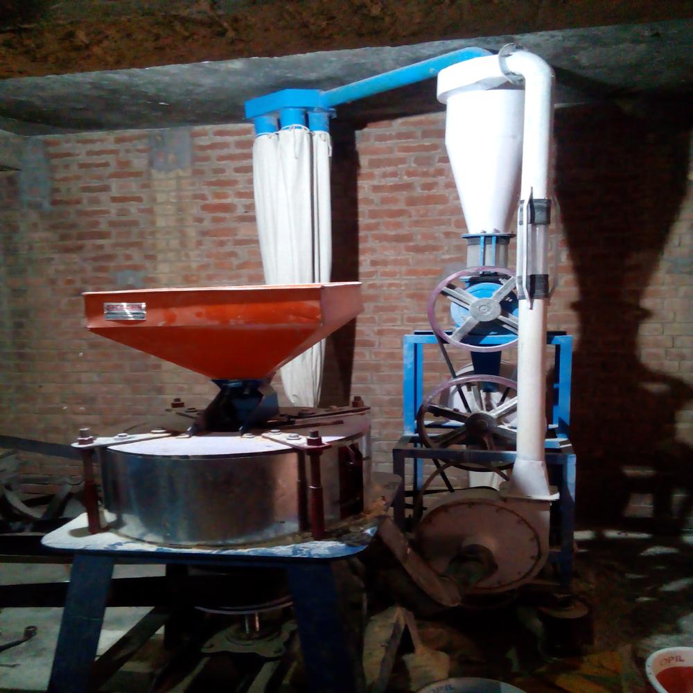 Flour Mill Machine - Color: White