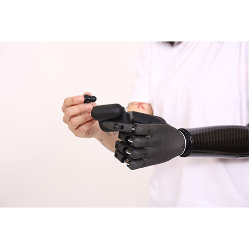 Zeus Get Clinician Support Anytime Anywhere - Color: Black