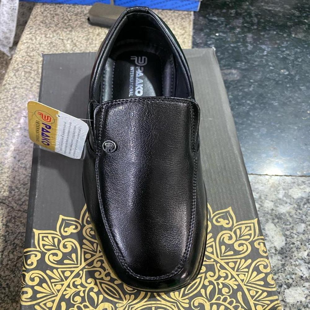  LEATHER FORMAL SHOES 