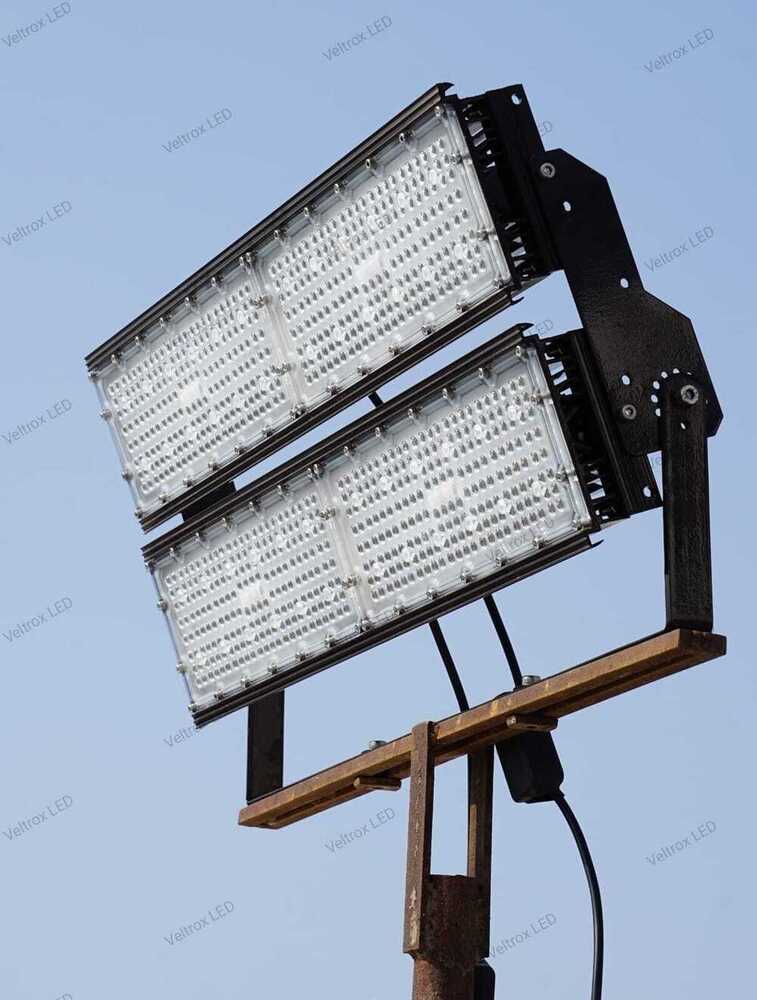 Veltrox 500w Led Lens Flood Light - Application: Small Stadiums