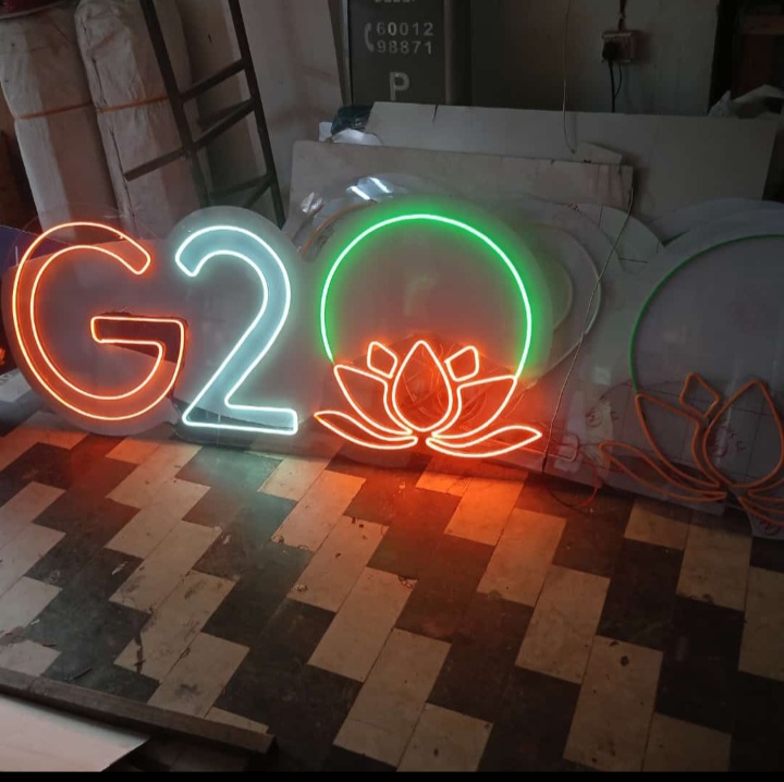 Neon Board - Application: Advertisement