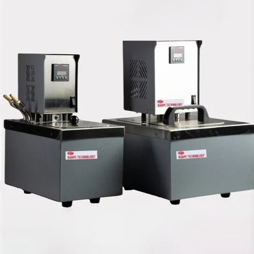 Open Heating And Cooling Bath - Accuracy: 0.1 °C