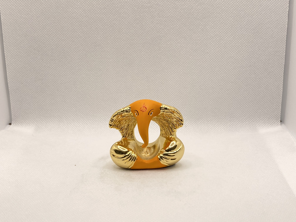 Gold Plated Statue Sagn 13 - Color: Golden