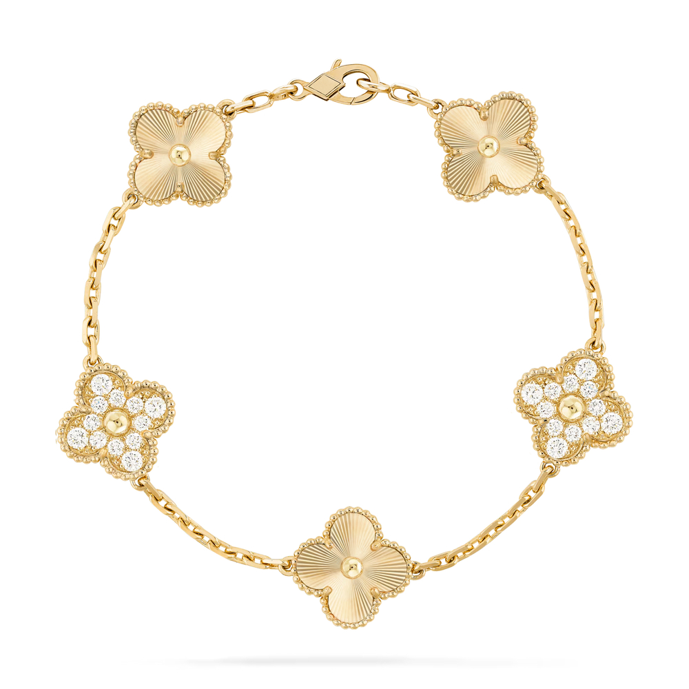 Floral Harmony Lab Grown Diamond Charm Bracelet in 18K Yellow Gold